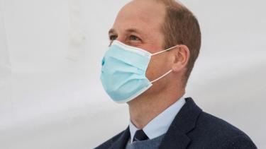 Durante el aislamiento, el príncipe Guillermo continuó con sus compromisos por teléfono y videollamadas. Foto: Gentileza POOL New / Reuters 