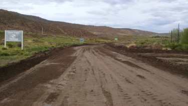 La ruta 23 resultó afectada por las lluvias, en el tramo que va de Ingeniero Jacobacci a Comallo. Foto: gentileza