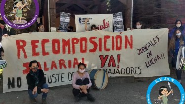 Los empleados del Poder Judicial de Neuquén realizarán hoy una caravana en reclamo por una actualización salarial. (Gentileza: Facebook Sejun):