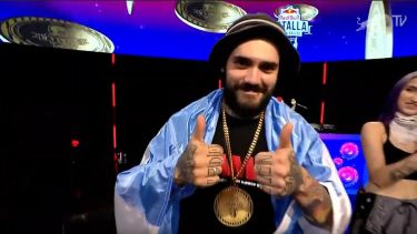 Tata se quedó con la Red Bull Batalla de Gallos Argentina 2020. 