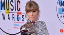 Imagen de Taylor Swift, artista del año en los American Music Awards 2020