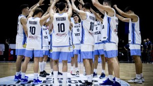 El homenaje de la selección de básquet a Maradona