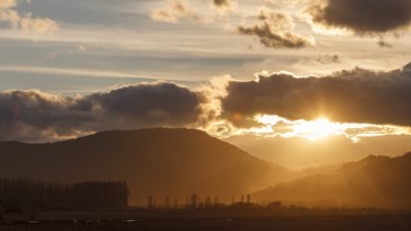 Los espectaculares escenarios de San Martín de los Andes. El 14 de diciembre, con el eclipse solar, la ciudad neuquina se oscurecerá un 99,6%. Foto: Patricio Rodríguez.