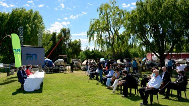 La gobernadora realizó declaraciones luego de la presentación del presupuesto 2021. Foto: Marcelo Ochoa.
