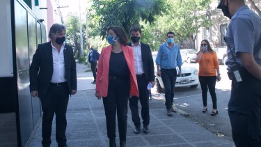 La gobernadora se reunió con los trabajadores hospitalarios en la Secretaría de Trabajo en Viedma. Foto: Pablo Leguizamón.