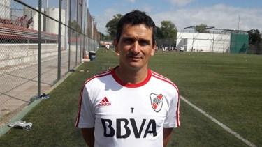 River le ganó a Boca en fútbol seniors, con un Gallardo como técnico