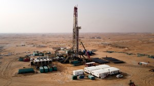 Emiratos Árabes enviará más petróleo al continente asiático