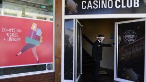 Con nueva concesión y tecnología, reabrió el casino en Bariloche
