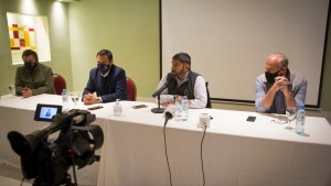 Este mes podrían volver los egresados a Bariloche