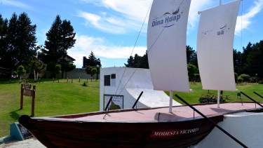 Dina Huapi tiene cada vez más autonomía en su relación con Bariloche. Foto: Alfredo Leiva