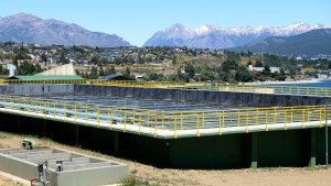 Por qué se produce un olor repulsivo en el este de Bariloche