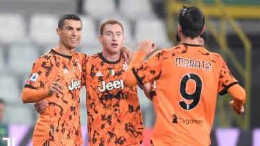 Juventus goleó a Parma 4 a 0 con un doblete de Cristiano Ronaldo. 