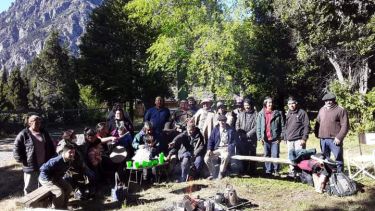 Esta mañana la jueza subrogante volvió a ratificar el pedido de desalojo de la comunidad Quintriqueo en Villa La Angostura. (Foto: Gentileza Diario Andino).