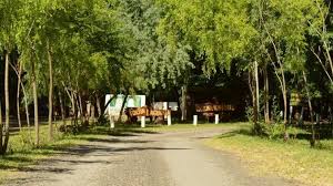 En Huergo y Regina los balnearios municipales estarán cerrados este jueves. (Foto Néstor Salas)