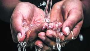 Agua: un recurso para usar en forma cooperativa y no especulativa