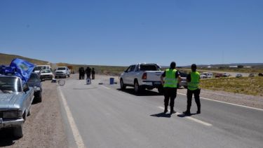 El corte se realiza a unos 5 kilómetros al este de Jacobacci. Foto: José Mellado.