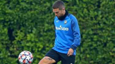 Hay cinco clubes interesados en el volante argentino.