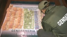 Imagen de Incautan un millón de pesos y detienen a un hombre por venta de drogas en Bariloche