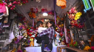 Maruchito: historia, leyenda, ofrendas, devociones y hasta una fiesta por él