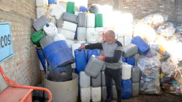 14 mil kilos de material para reciclar se juntó en los puntos limpios de Regina. (Foto Néstor Salas)