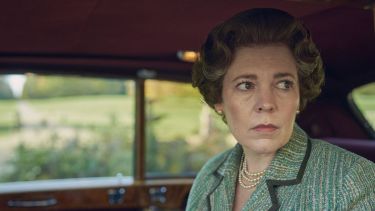 Olivia Colman, la reina Isabel II en “The Crown” esta temporada. 
