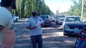 Vecinos cortan el acceso a un pozo de YPF en Allen