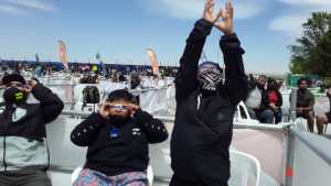 Los horarios para ver el eclipse solar en Neuquén y Río Negro