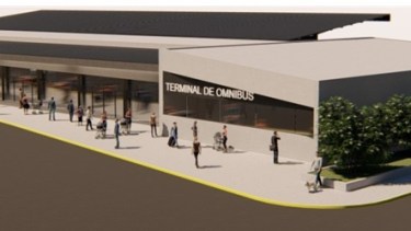 El ministro nacional anunciará nuevas terminales de ómnibus y paradores turísticos para 8 ciudades.