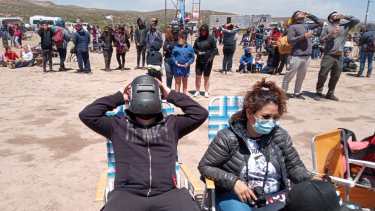 El intendente de la localidad negó que los contagios fueran por el movimiento turístico del eclipse.  Foto: Florencia Salto