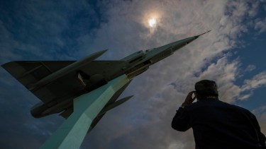 El eclipse total en el Memorial de Malvinas en El Cóndor. Foto: Marcelo Ochoa.