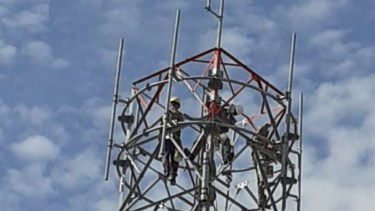La antena se encuentra ubicada en el barrio Los Fresnos de Viedma.