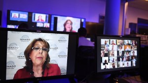 Cambios e indecisos: las   dos incógnitas del aborto