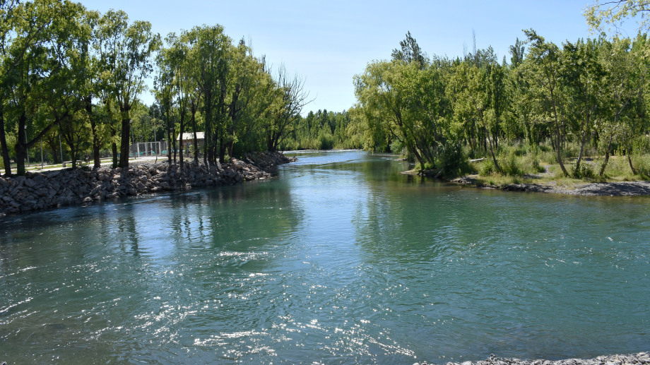 La ribera del río Limay y Neuquén serán consideradas como áreas protegidas. Foto: Florencia Salto