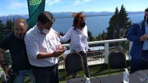 Carreras descartó vacunarse primera y explicó que se respetarán los criterios