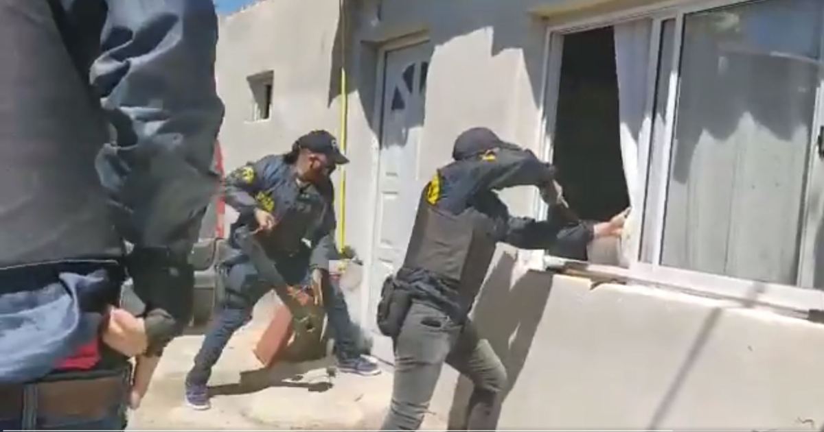 La Jerga De La Banda Narco De Neuquén Oficinas Entradas Y