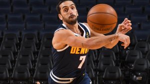NBA: Campazzo anduvo muy bien en su primer partido formal con Denver