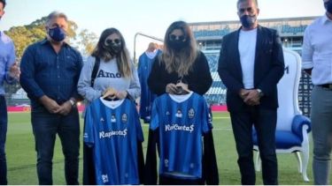 Dalma y Gianina Maradona fueron admitidas como particulares damnificadas en el causa que investiga la muerte del 10. 