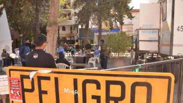 El tráiler de plan DetectAR en el centro de Neuquén. Foto: Yamil Regules