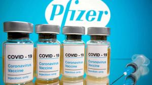 Confirman que el Gobierno retomó negociaciones con Pfizer para «avanzar en un posible contrato»