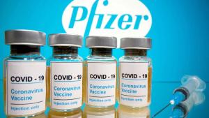 Nueva Zelanda permite aplicar la vacuna Pfizer a adolescentes de 12 a 15 años