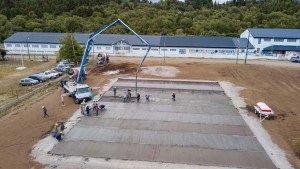 Casi $17 millones costó la platea para el hospital modular de Bariloche