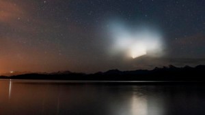 Científico desmiente que la luz en La Angostura fue el cohete que halló la NASA