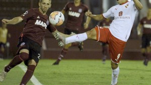 Aburrido empate entre Lanús e Independiente por Sudamericana