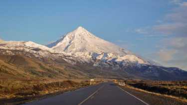 El Parque Nacional Lanín autorizo el pernocte en el volcán. (Foto: Gentileza Parque Nacional Lanín).