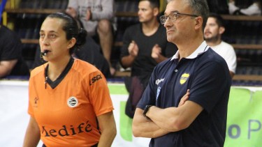 Lifschitz regresa a Atenas, a un año de su primer arribo. Foto: gentileza Poste Bajo.