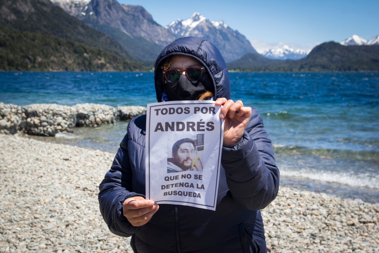 Mirta Nicolás es la madre de Andrés Quinteros y anhela por encontrar el cuerpo de su hijo, que desapareció hace una semana en el lago Moreno de Bariloche. (foto Gentileza)