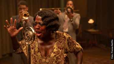 Producida por Denzel Washington, la trama está basada en la obra “Ma Rainey’s Black Bottom” (“El culo negro de Ma Rainey”) del dramaturgo August Wilson, considerado como “el poeta teatral de la América negra”.
