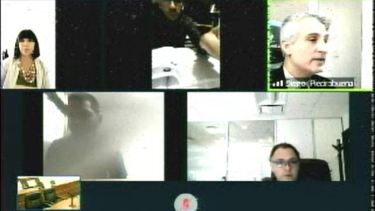 Arriba a la derecha, el juez Piedrabuena en una audiencia de este miércoles. (Captura)