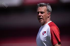 Pusineri y su contrato con Independiente