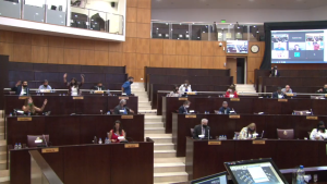 Gutiérrez dividió a la oposición y ya es ley el presupuesto 2021 de Neuquén